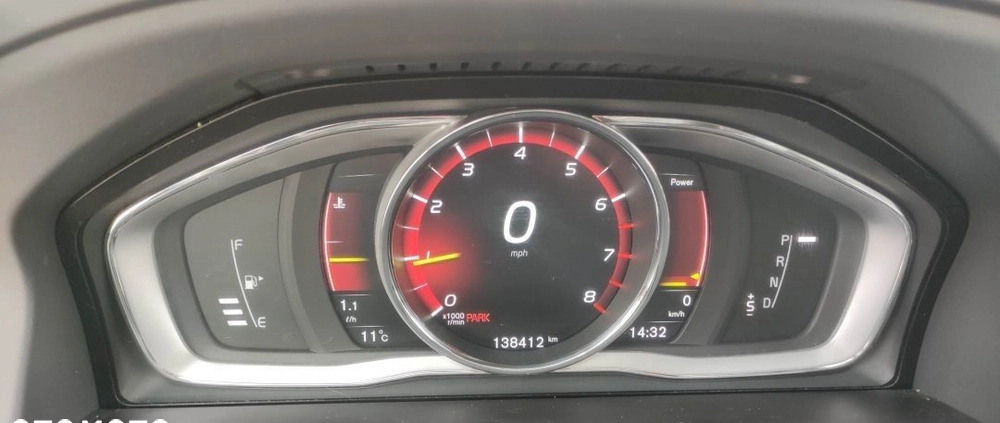 Volvo XC 60 cena 93900 przebieg: 138412, rok produkcji 2017 z Bobowa małe 781